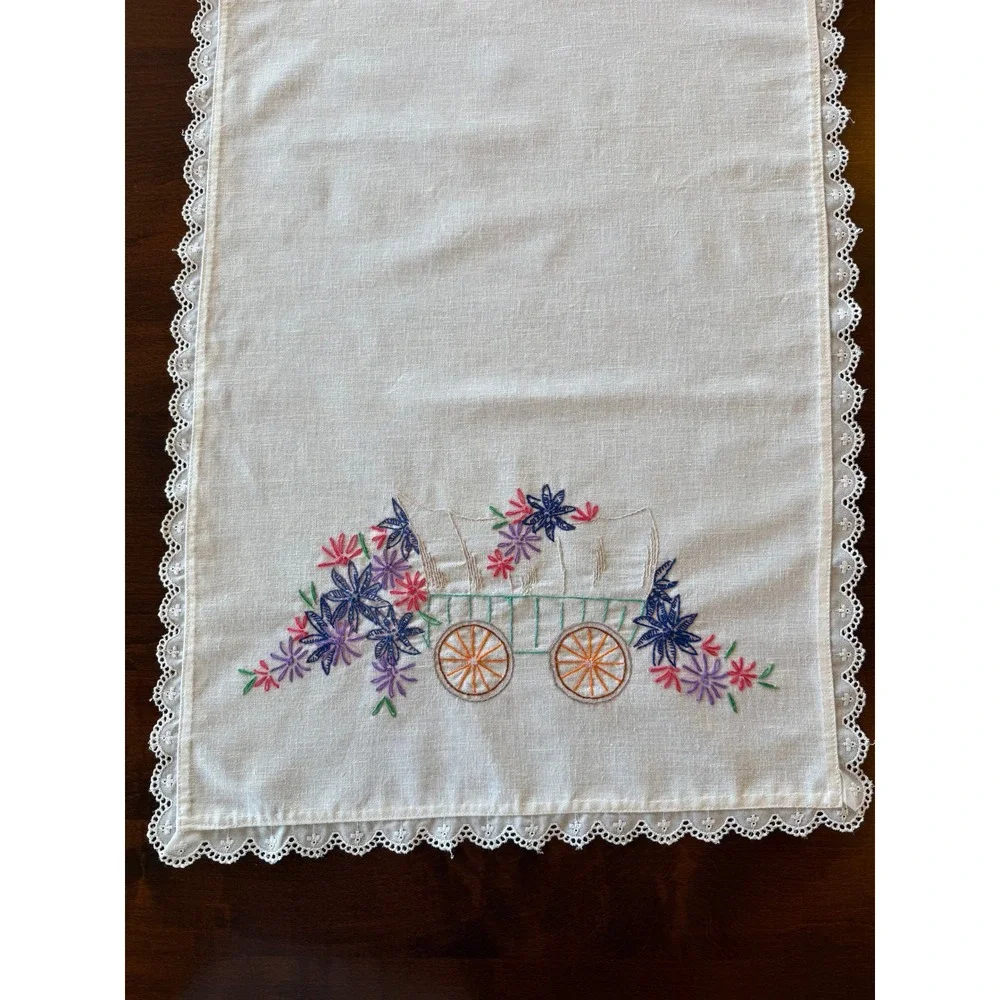 Vintage Hand Embroidered Covered Wagon Table Runner Dresser Scarf Lace Trim 44in